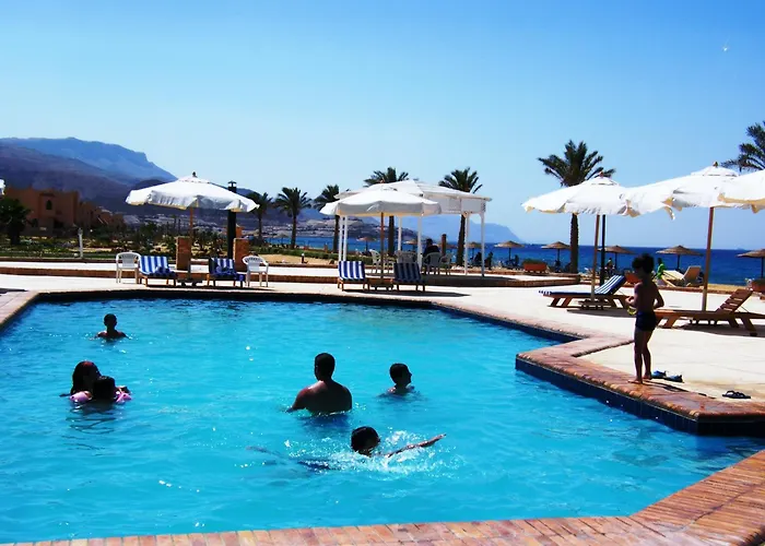 Dome Marina & Ain Sokhna Managed By Al Rahala Üdülőközpont 4*