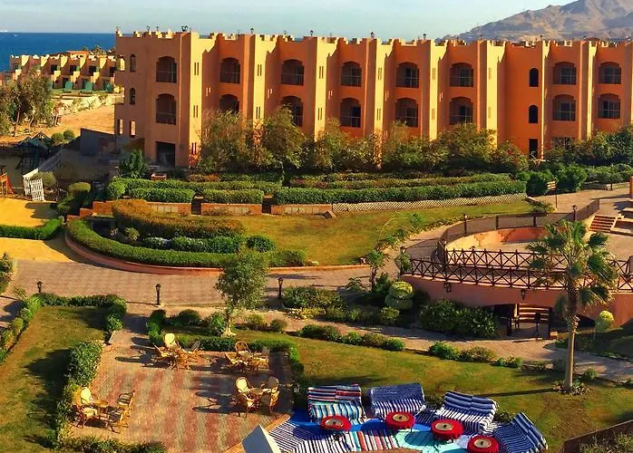 Dome Marina & Ain Sokhna Managed By Al Rahala 4* Ajn-Szuhna